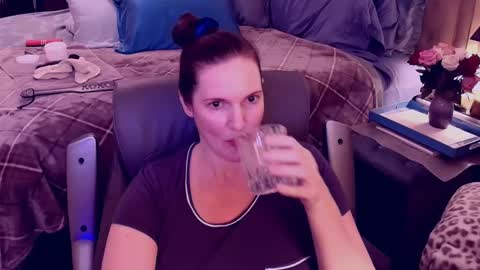 Snapshot of ninajaymes chatting on 02-04-25, 02:28 Nina Jaymes online show from 02-04-25, 02:28