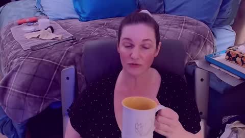 Snapshot of ninajaymes chatting on 02-21-25, 12:17 Nina Jaymes online show from 02-21-25, 12:17