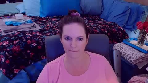 Snapshot of ninajaymes chatting on 10-02-25, 11:23 Nina Jaymes online show from 10-02-25, 11:23