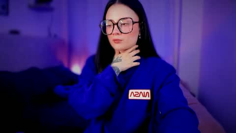 Snapshot of ninavolkov chatting on 10-02-25, 10:17 ninavolkov online show from 10-02-25, 10:17