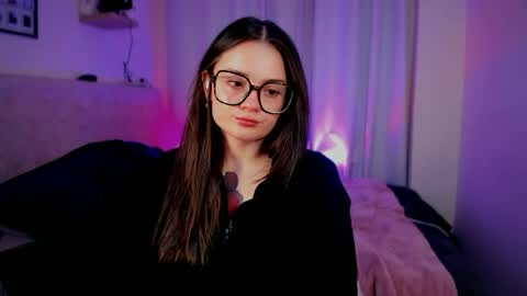 Snapshot of ninavolkov chatting on 10-04-25, 12:19 ninavolkov online show from 10-04-25, 12:19