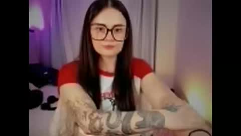 Snapshot of ninavolkov chatting on 10-14-25, 09:48 ninavolkov online show from 10-14-25, 09:48