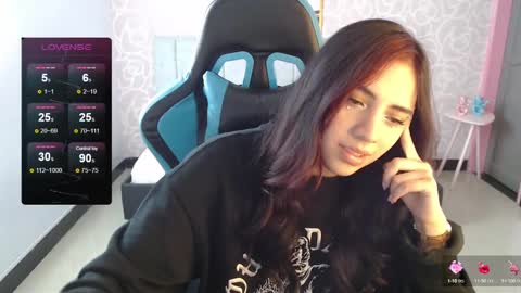 Snapshot of ninfa_ch chatting on 12-23-24, 03:01 Ninfa  online show from 12-23-24, 03:01