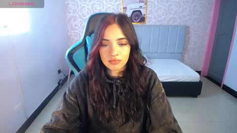 Snapshot of ninfa_ch chatting on 01-08-25, 11:21 Ninfa  online show from 01-08-25, 11:21