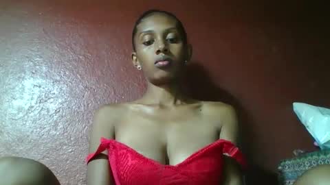 ninie246746 online show from 02-23-25, 09:11