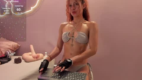 Ninna  online show from 12-31-24, 04:46