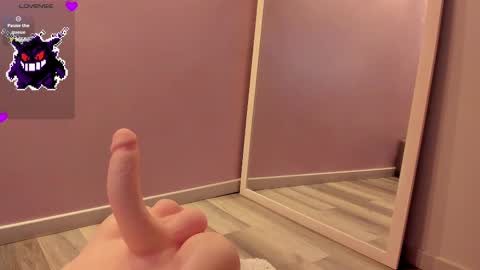 Ninna  online show from 02-18-25, 01:33