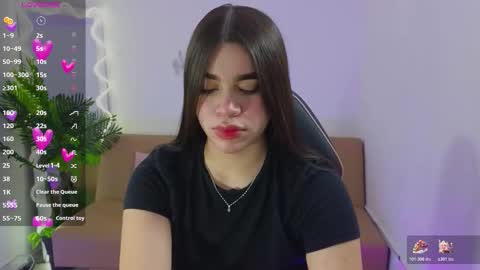 Snapshot of ninna_tay chatting on 12-01-25, 06:57 Ninnaaaa online show from 12-01-25, 06:57