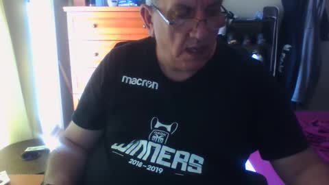 Snapshot of nionios67 chatting on 10-01-25, 04:02 Dennis online show from 10-01-25, 04:02