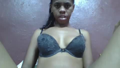 Snapshot of nirinahfy chatting on 02-12-25, 04:12 nirinahfy online show from 02-12-25, 04:12