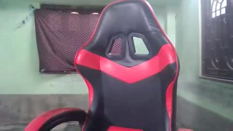 Nishu online show from 10-21-25, 05:19