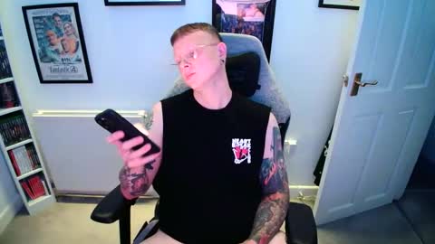 Snapshot of nlrb93 chatting on 09-16-25, 05:58 BNate93 online show from 09-16-25, 05:58