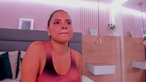 Noa online show from 10-22-25, 09:14