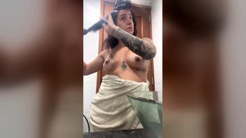 Noa Blue online show from 03-26-26, 10:54