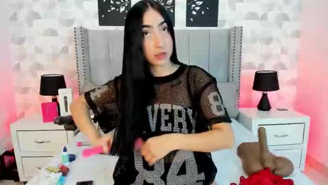 NATHALIA MORENO online show from 02-26-26, 12:26