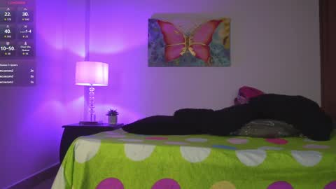 noah_0814 online show from 10-09-25, 02:53