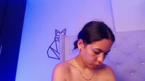 Zoe  online show from 01-11-26, 04:34