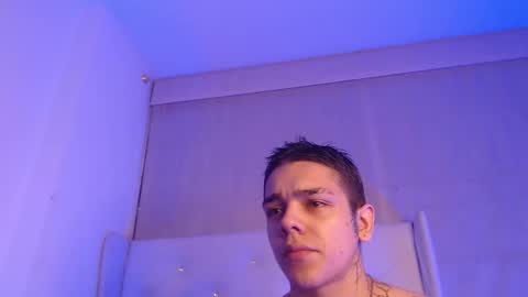 Zoe  online show from 01-14-26, 03:12