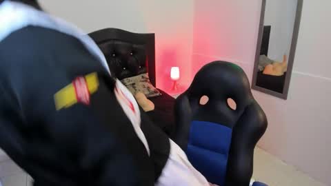 Anna Cherry online show from 12-20-25, 03:13