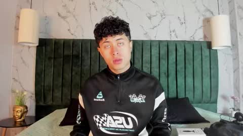 noah_dupont_ online show from 01-19-26, 11:47