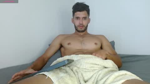 Snapshot of noah_jhonsonn chatting on 12-05-24, 02:22 Noah online show from 12-05-24, 02:22