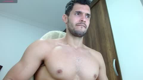 Snapshot of noah_jhonsonn chatting on 03-10-25, 04:03 Noah online show from 03-10-25, 04:03
