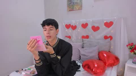 Snapshot of noah_lewiss chatting on 02-17-26, 10:56 NOAH online show from 02-17-26, 10:56