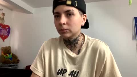 noah hehim    online show from 12-05-24, 09:06