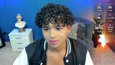 Snapshot of noah_smith04 chatting on 10-17-25, 11:57 noah_smith04 online show from 10-17-25, 11:57
