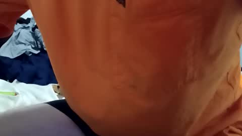 Noah Wesley online show from 09-30-25, 01:21