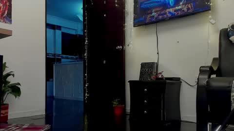 LIAM- noah online show from 01-24-25, 03:45