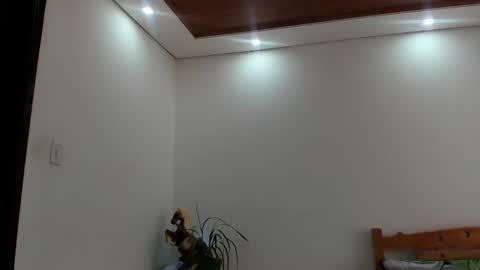 LIAM- noah online show from 10-24-25, 01:29