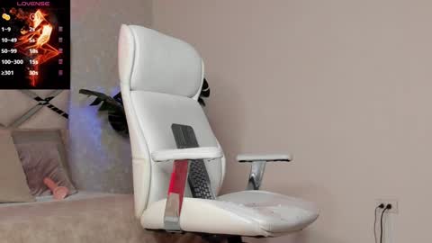 Noah online show from 12-29-24, 04:51