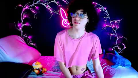 Noah Xtar online show from 09-28-25, 12:38