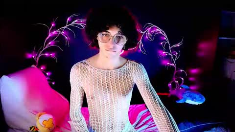 Noah Xtar online show from 10-08-25, 08:45