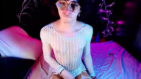 Noah Xtar online show from 10-11-25, 09:41