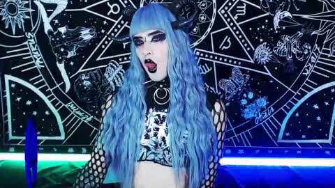 caroline online show from 12-11-24, 05:32