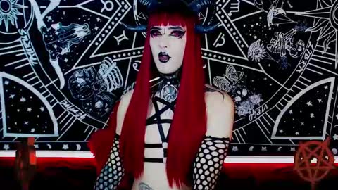 caroline online show from 12-19-24, 03:51