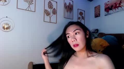 Snapshot of noboyfriendsincebirth chatting on 10-02-25, 10:33 Samantha Summer online show from 10-02-25, 10:33