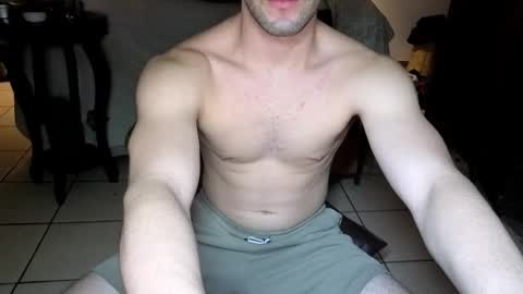 Snapshot of nobudget06 chatting on 02-14-25, 04:37 nobudget06 online show from 02-14-25, 04:37