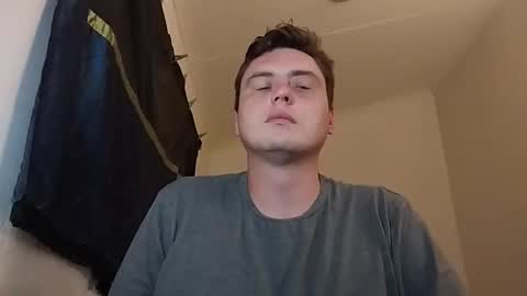 Snapshot of nocycle000 chatting on 09-29-25, 07:40 Nocycle000 online show from 09-29-25, 07:40