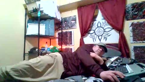 Jonny Coxman online show from 11-21-25, 06:01