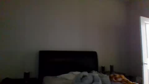 noelng3 online show from 01-19-25, 07:36