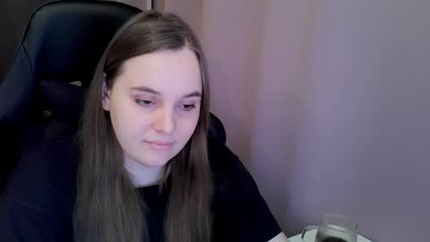 noir_ember_ online show from 03-03-26, 03:51