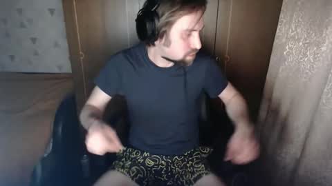 Snapshot of noise_zero chatting on 11-08-25, 11:25 Noise Zero online show from 11-08-25, 11:25