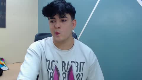 Nolan  online show from 03-08-25, 05:33