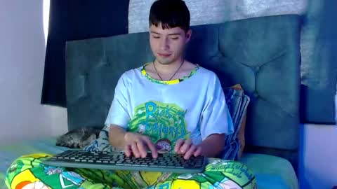 NolanJay69 online show from 09-11-25, 02:28