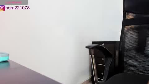 Nora online show from 01-07-25, 05:43