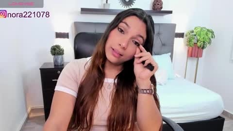 Nora online show from 01-23-25, 10:33