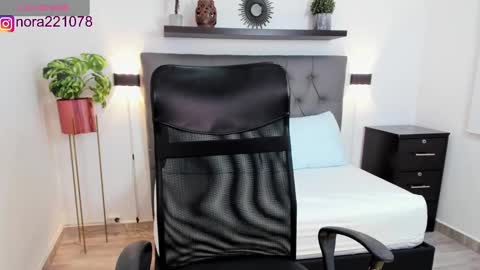 Nora online show from 02-13-25, 08:59